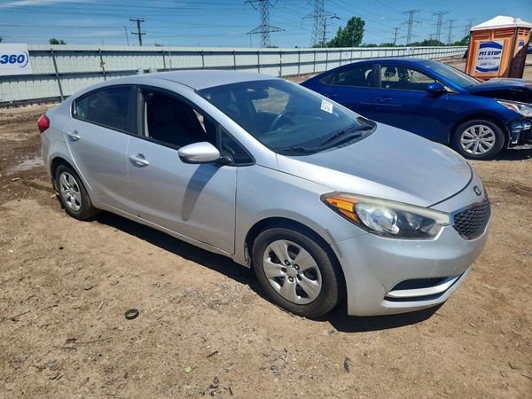 2016 KIA FORTE GL (Middle-Low Grade)