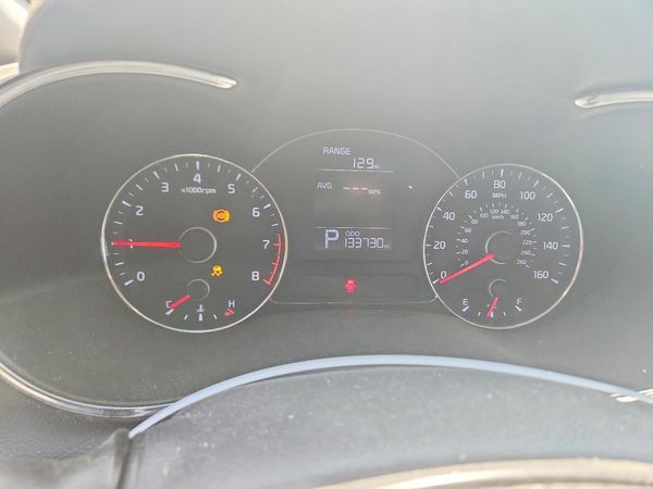 2016 KIA FORTE GL (Middle-Low Grade)