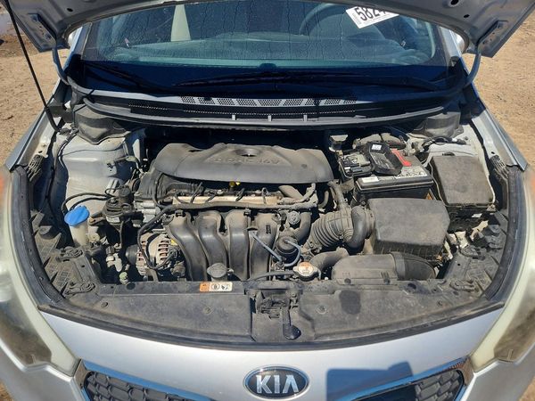 2016 KIA FORTE GL (Middle-Low Grade)
