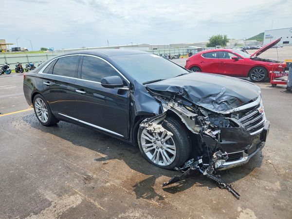2019 CADILLAC XTS Luxury
