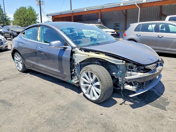 2020 TESLA MODEL 3