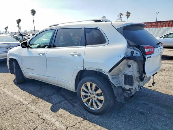 2016 JEEP CHEROKEE Overland