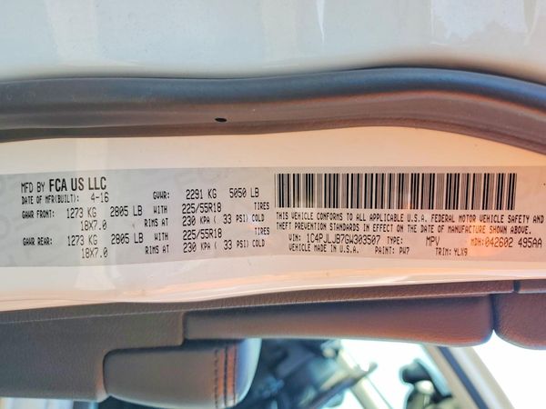 2016 JEEP CHEROKEE Overland