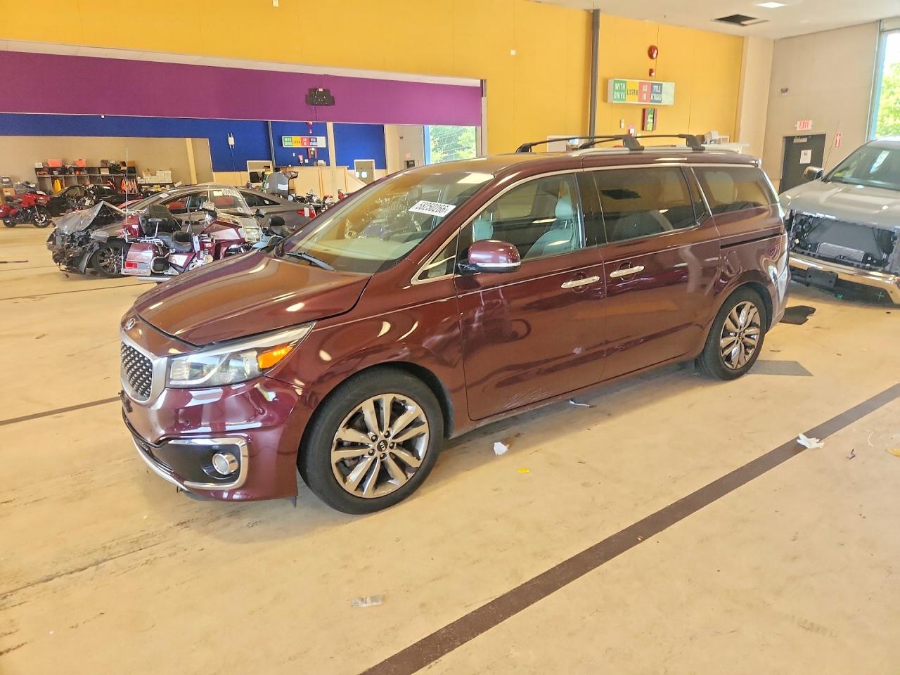 2015 KIA SEDONA