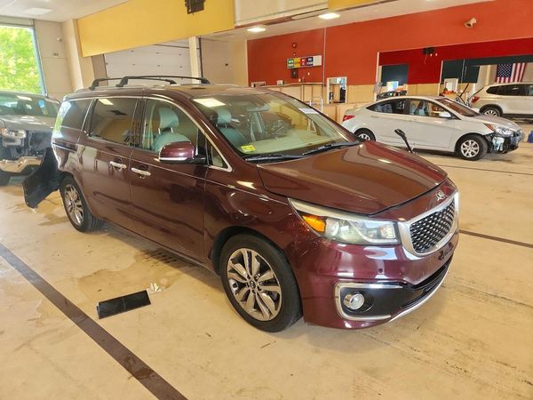 2015 KIA SEDONA