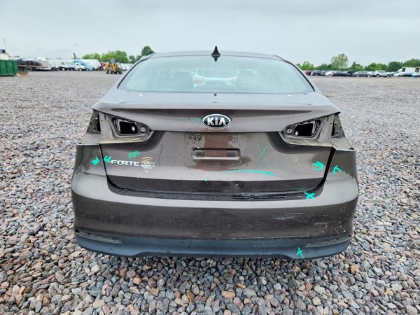 2017 KIA FORTE LX Base