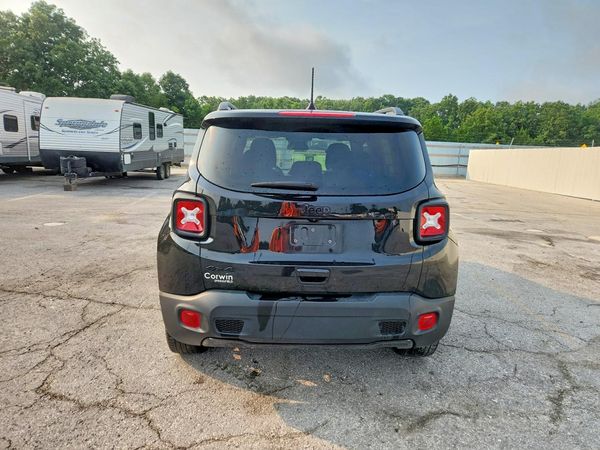 2022 JEEP RENEGADE LATITUDE 4X4