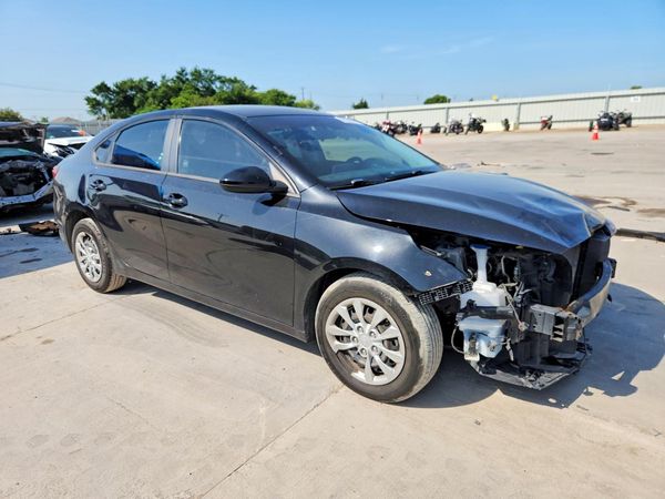 2021 KIA FORTE FE, LXS