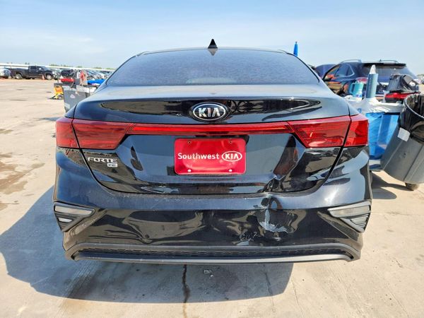 2021 KIA FORTE FE, LXS