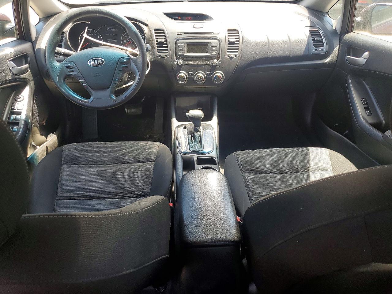 2017 KIA FORTE LX Base
