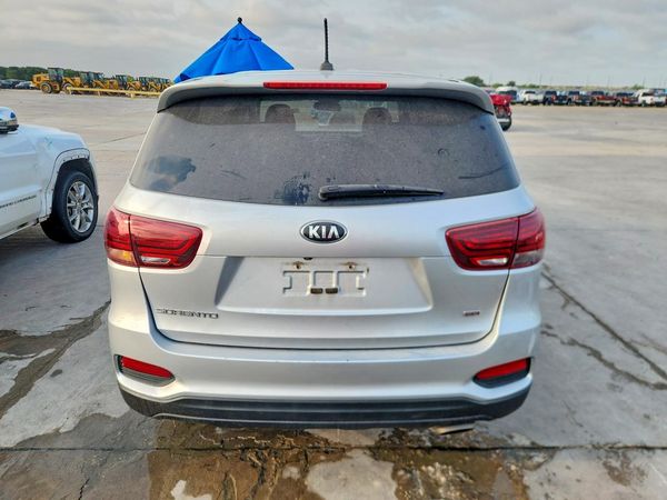 2019 KIA SORENTO L, LX, S