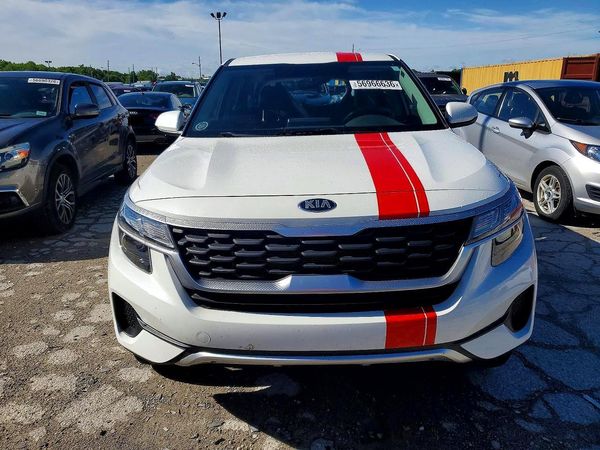 2021 KIA SELTOS LX