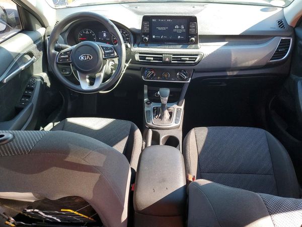 2021 KIA SELTOS LX