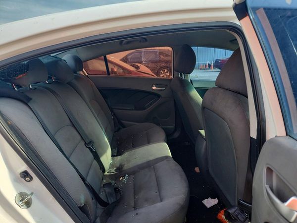2017 KIA FORTE