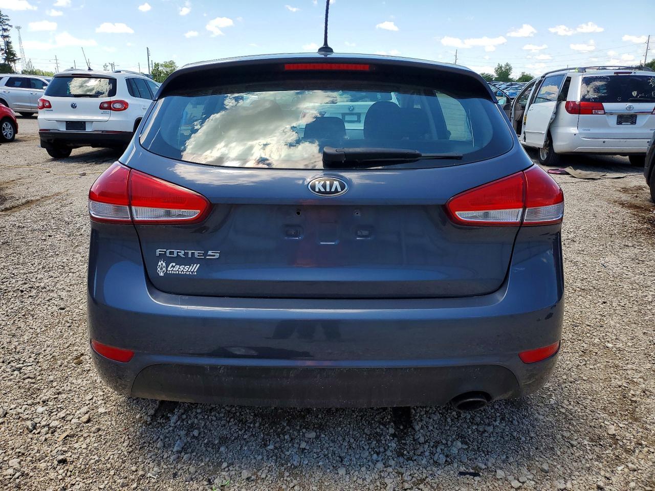 2016 KIA FORTE GL (Middle-Low Grade)