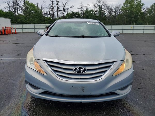 2013 HYUNDAI SONATA GLS/ GLS Popular