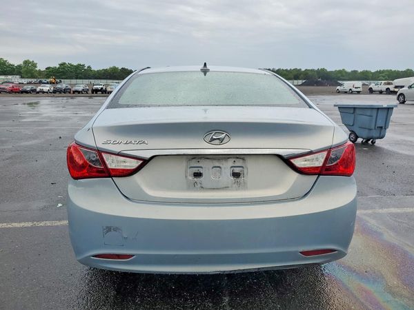2013 HYUNDAI SONATA GLS/ GLS Popular