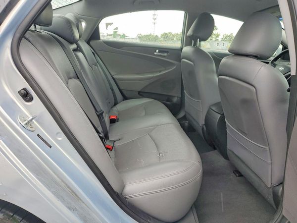 2013 HYUNDAI SONATA GLS/ GLS Popular