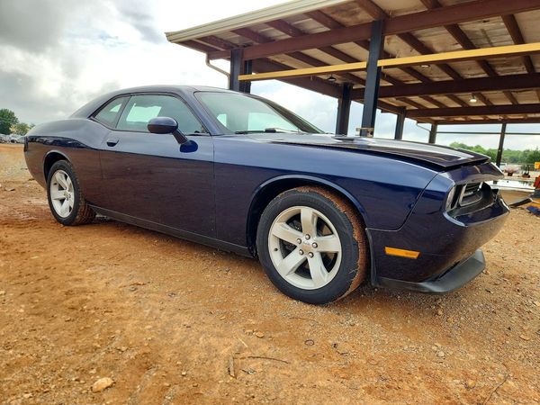 2013 DODGE CHALLENGER Base