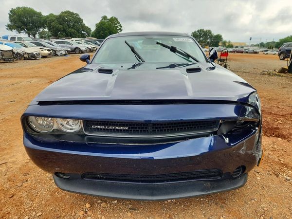 2013 DODGE CHALLENGER Base