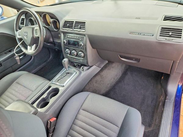 2013 DODGE CHALLENGER Base