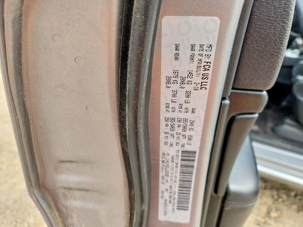 2018 JEEP GRAND CHEROKEE LAREDO 4X4