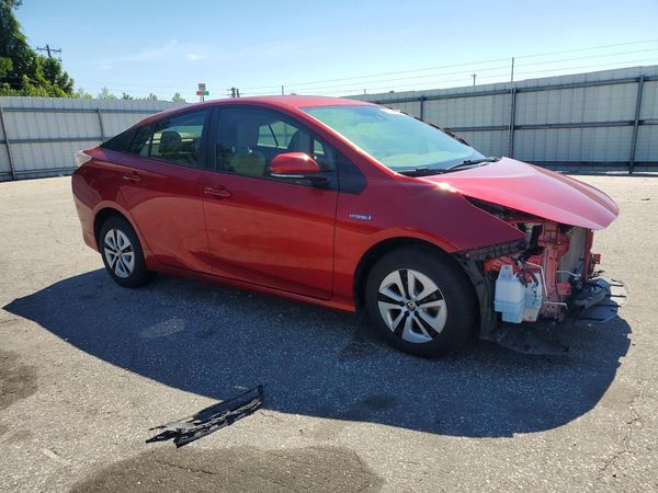 2017 TOYOTA PRIUS