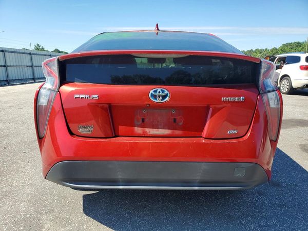 2017 TOYOTA PRIUS