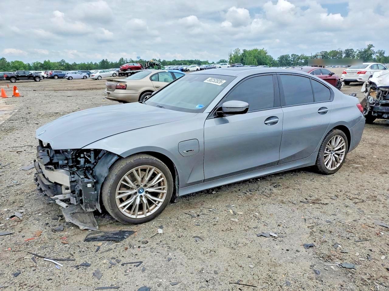 2023 BMW 330E