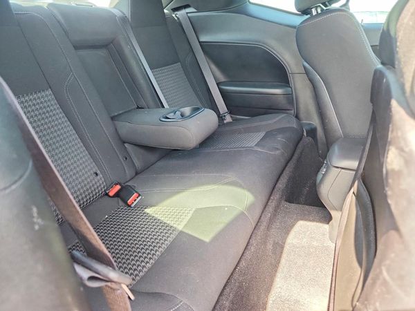 2019 DODGE CHALLENGER SXT