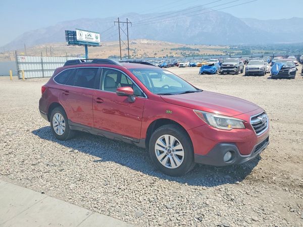 2019 SUBARU OUTBACK Premium+ES — Passenger 3/4
