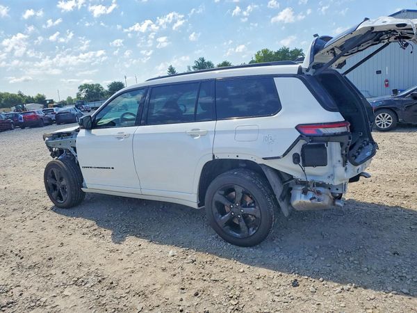 2025 JEEP GRAND CHEROKEE Laredo, Altitude