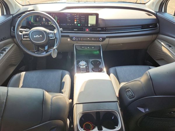2025 KIA CARNIVAL EX