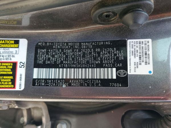 2019 TOYOTA CAMRY
