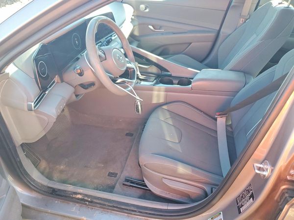 2023 HYUNDAI ELANTRA