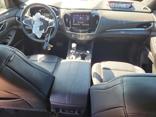 2023 CHEVROLET TRAVERSE LT