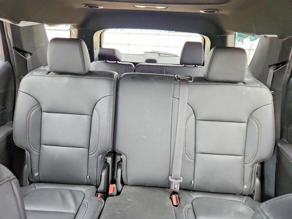 2023 CHEVROLET TRAVERSE LT