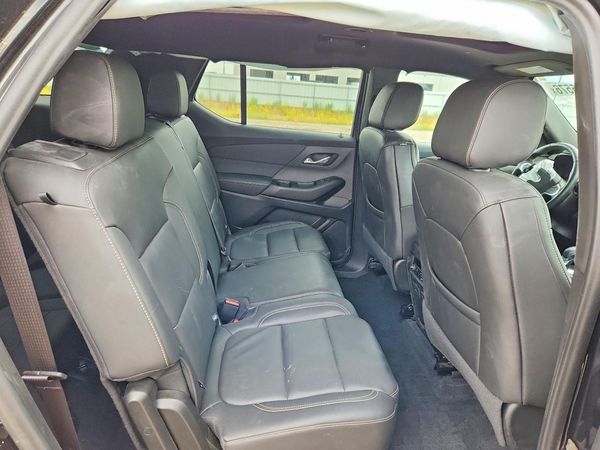 2023 CHEVROLET TRAVERSE LT