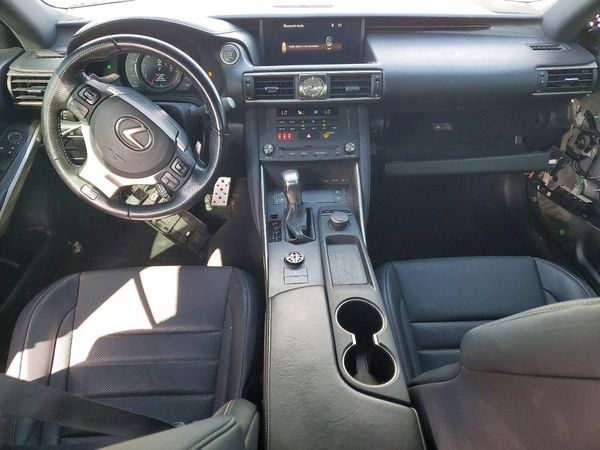 2019 LEXUS IS 300