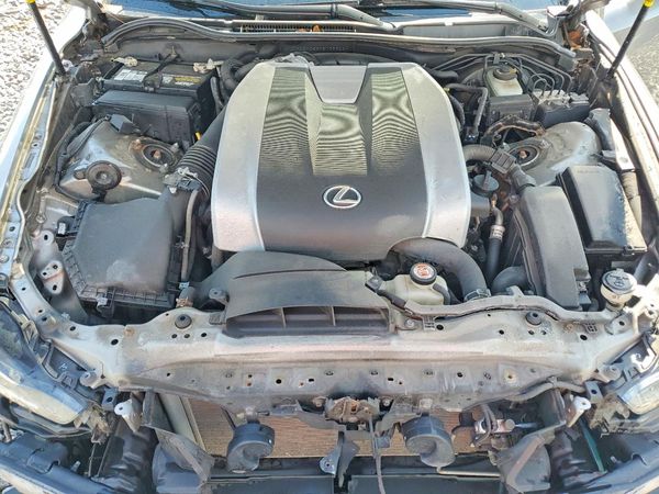 2019 LEXUS IS 300