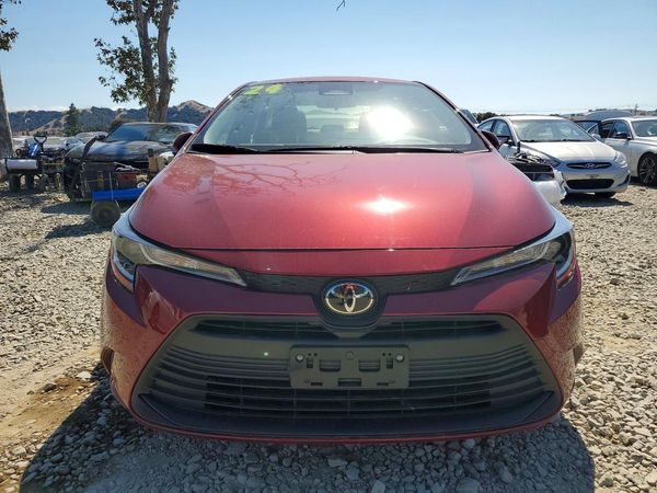2024 TOYOTA COROLLA