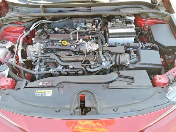 2024 TOYOTA COROLLA