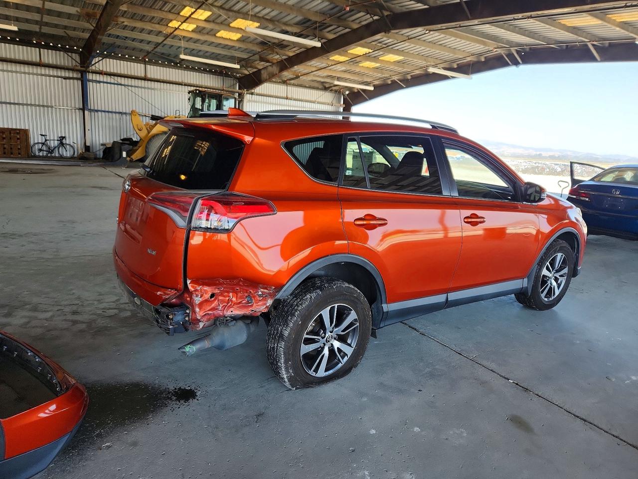 2016 TOYOTA RAV4 XLE (M Grade)