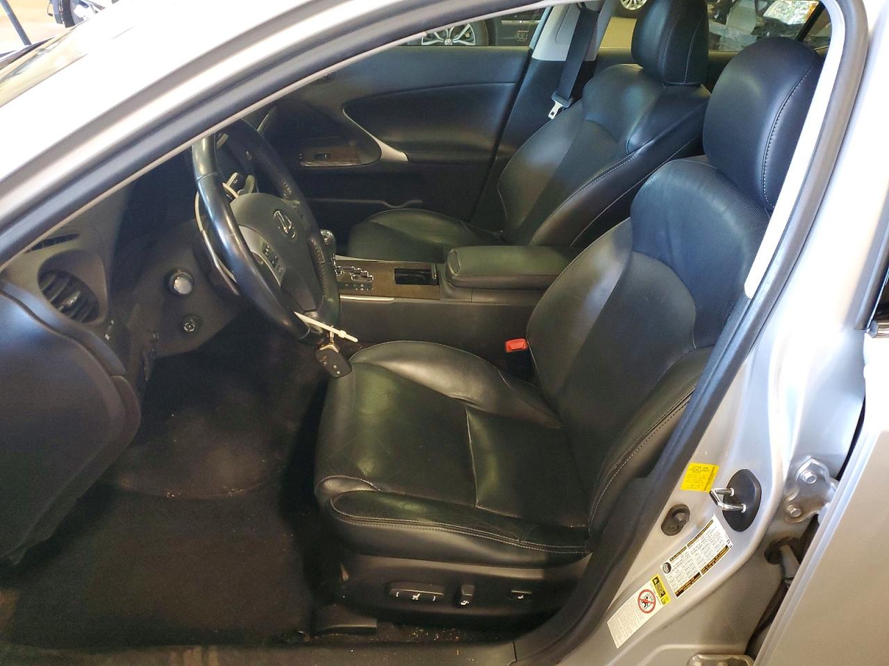 2012 LEXUS IS 250C