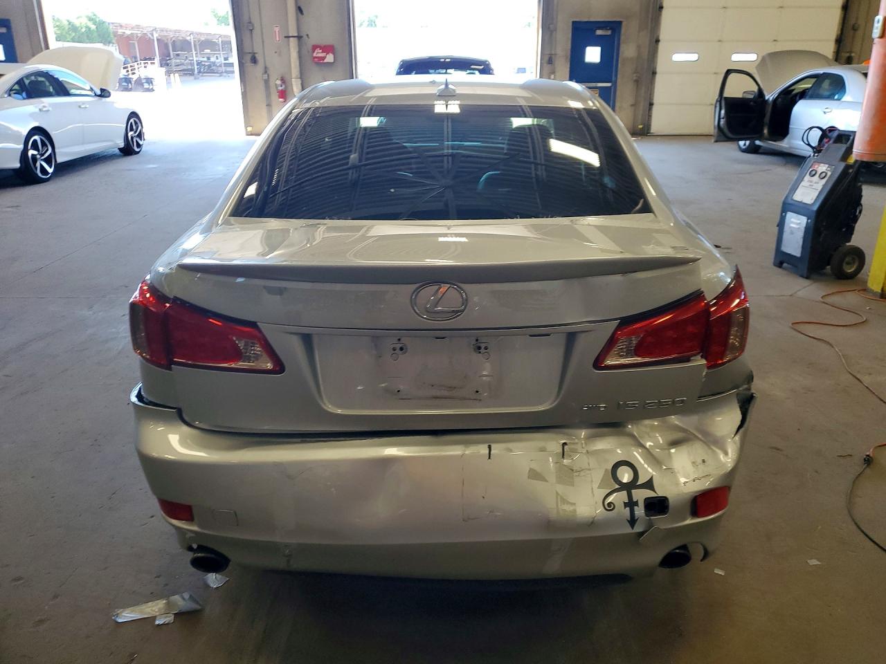 2012 LEXUS IS 250C