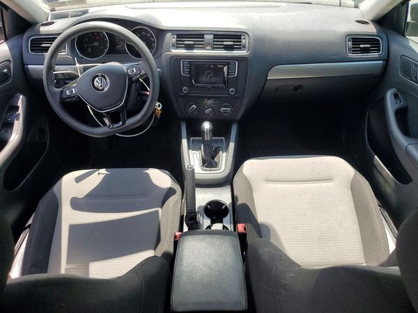 2017 VOLKSWAGEN JETTA