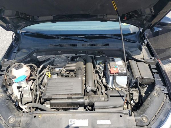 2017 VOLKSWAGEN JETTA