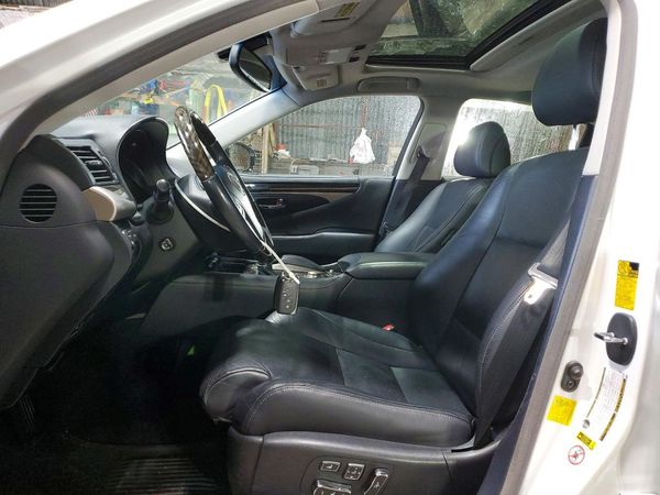 2014 LEXUS LS 460