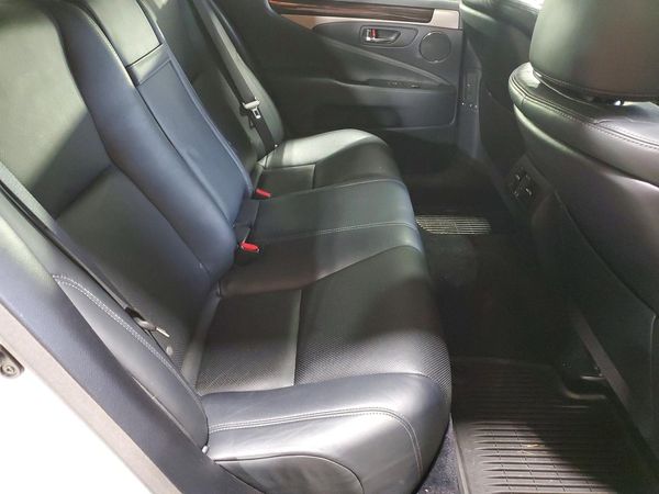2014 LEXUS LS 460