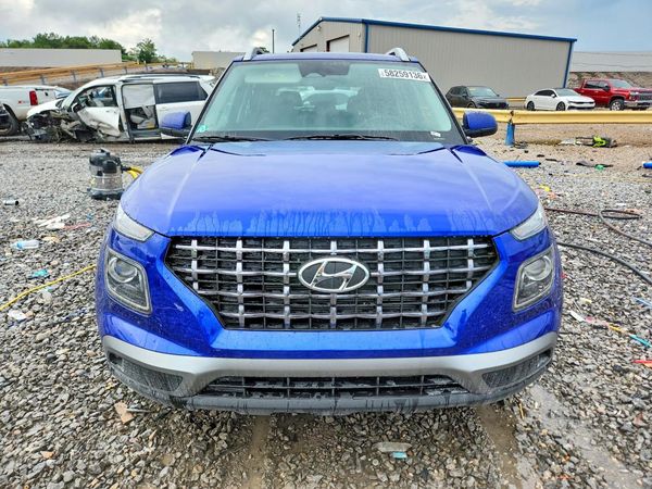 2025 HYUNDAI VENUE SEL, Limited